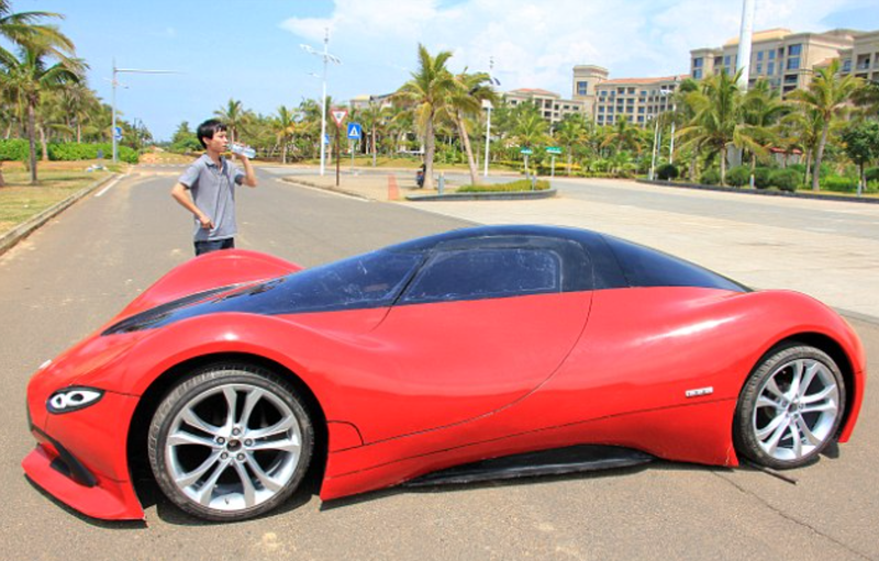 Illustration for article titled Chinese Supercar!